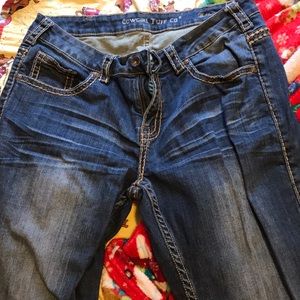 Cowgirl Tuff boot leg jeans W34 L35